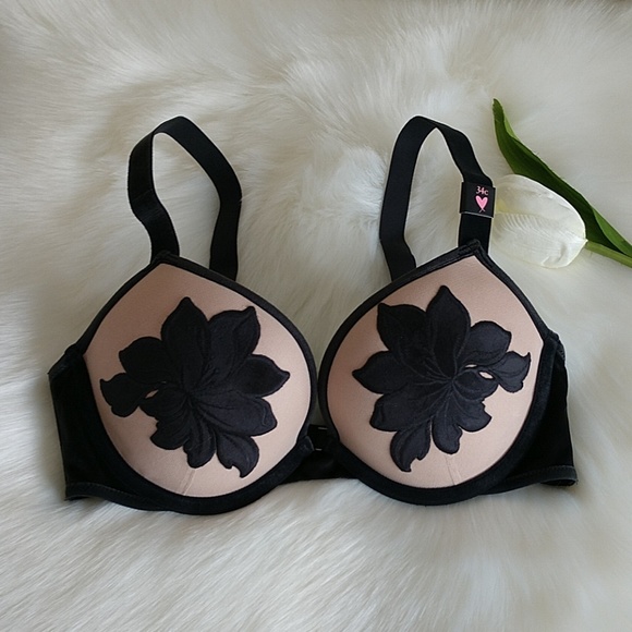 Victoria's Secret Other - Size 34C❤️ VICTORIA'S SECRET PUSH-UP BRA